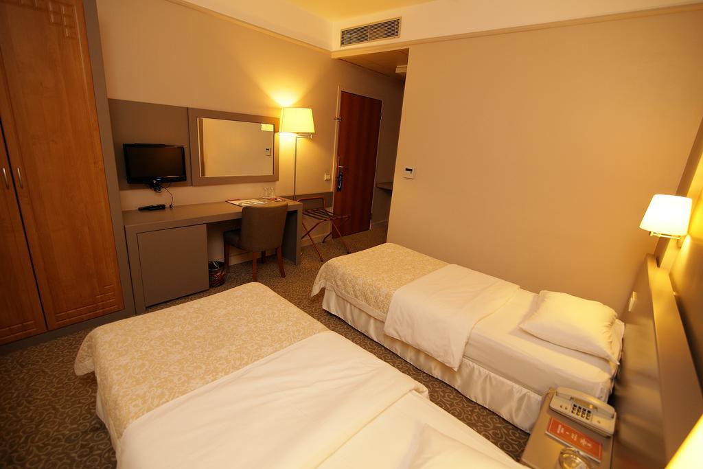 Grand Cavusoglu Hotel Cayeli Екстер'єр фото