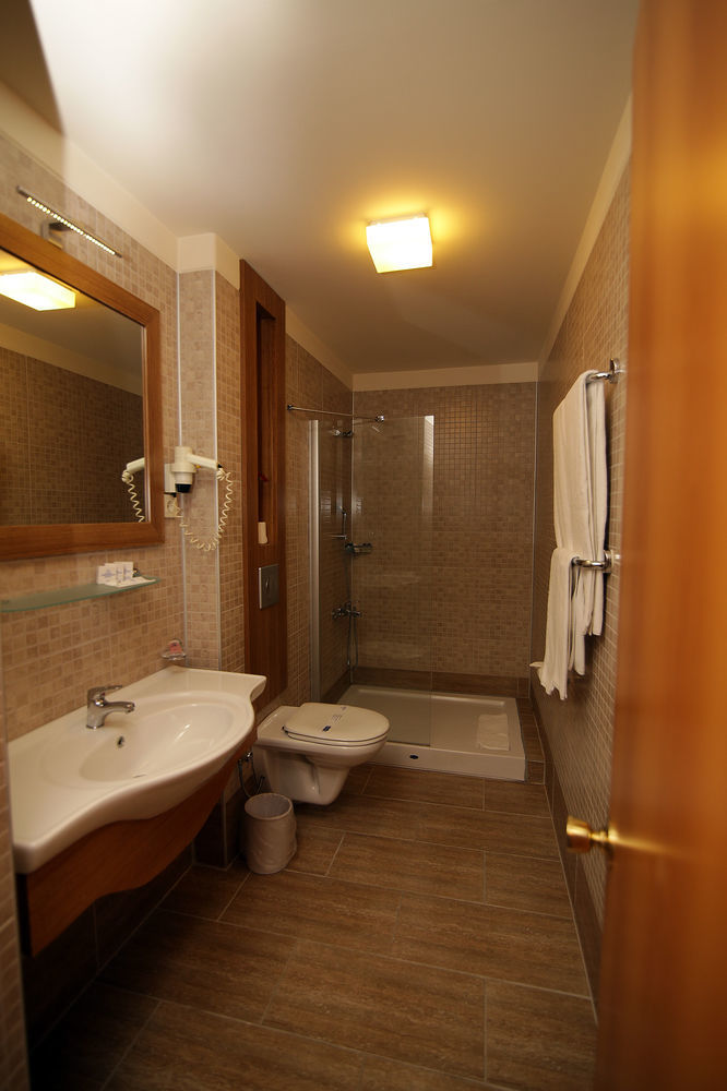 Grand Cavusoglu Hotel Cayeli Екстер'єр фото